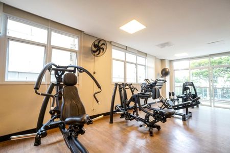Apartamento à venda com 80m², 2 quartos e 2 vagas Apartamento à venda com 80m², 2 quartos e 2 vagasÁrea comum - Academia