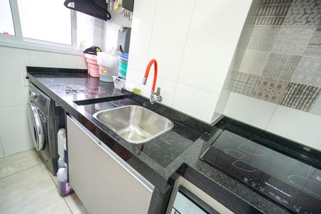 Apartamento à venda com 80m², 2 quartos e 2 vagas Apartamento à venda com 80m², 2 quartos e 2 vagasÁrea de serviço