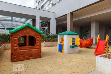 Apartamento à venda com 80m², 2 quartos e 2 vagas Apartamento à venda com 80m², 2 quartos e 2 vagasÁrea comum - Playground