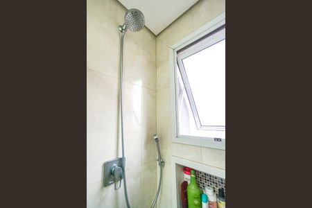 Apartamento à venda com 80m², 2 quartos e 2 vagas Apartamento à venda com 80m², 2 quartos e 2 vagasBanheiro da suíte 1