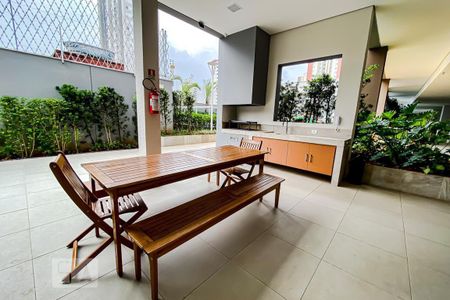 Apartamento à venda com 80m², 2 quartos e 2 vagas Apartamento à venda com 80m², 2 quartos e 2 vagasÁrea comum - Churrasqueira