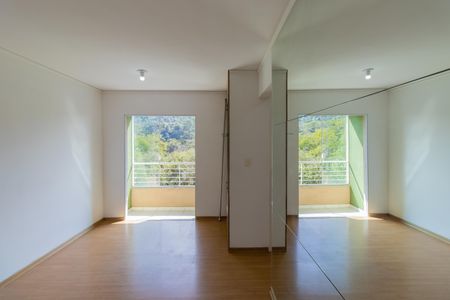 Sala de apartamento para alugar com 2 quartos, 68m² em Parque Rincao, Cotia