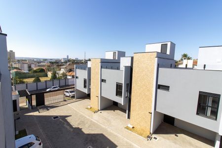 Casa de condomínio para alugar com 168m², 3 quartos e 2 vagasCobertura