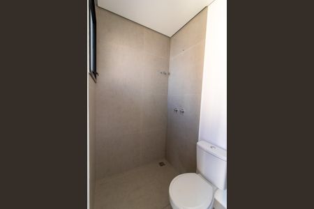 Casa de condomínio para alugar com 168m², 3 quartos e 2 vagasBanheiro da Suíte 2