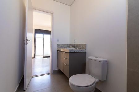 Casa de condomínio para alugar com 168m², 3 quartos e 2 vagasBanheiro da Suíte 1