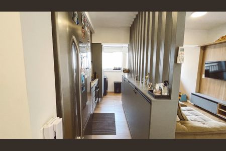 Apartamento à venda com 56m², 2 quartos e 1 vagaCozinha e Área de Serviço