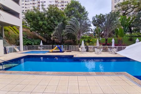 Apartamento para alugar com 60m², 3 quartos e 1 vaga Apartamento para alugar com 60m², 3 quartos e 1 vagaÁrea comum - Piscina