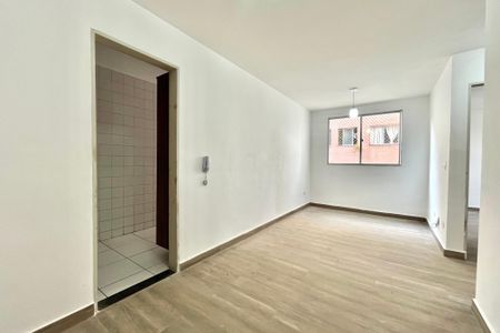 Sala de apartamento para alugar com 3 quartos, 62m² em Jardim Oriental, São Paulo