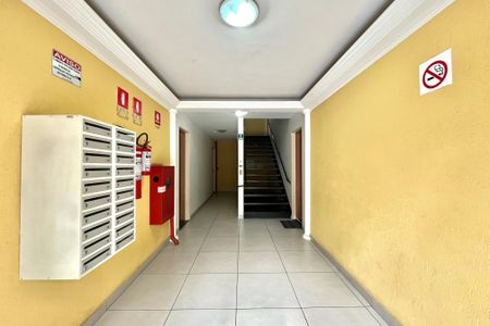 Apartamento para alugar com 62m², 3 quartos e 1 vagaHall social