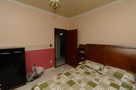 Casa à venda com 416m², 3 quartos e 4 vagas Casa à venda com 416m², 3 quartos e 4 vagasCasa 2 - Quarto 1