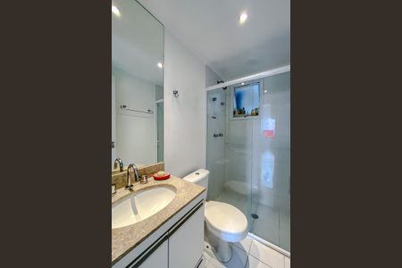 Apartamento à venda com 71m², 3 quartos e 1 vagaBanheiro Social