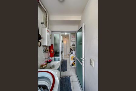 Apartamento à venda com 71m², 3 quartos e 1 vagaÁrea de Serviço