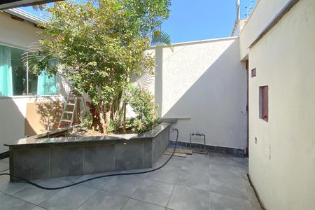 Casa para alugar com 180m², 3 quartos e 2 vagasJardim