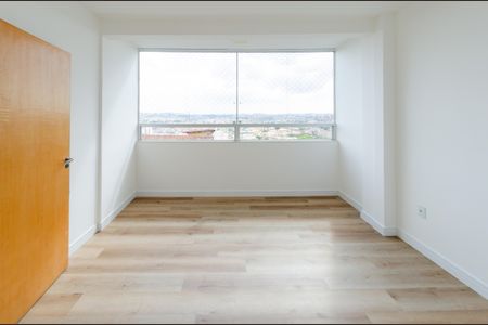 Apartamento à venda com 80m², 3 quartos e 2 vagasSuíte