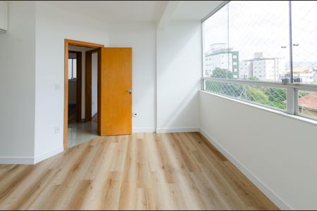 Apartamento à venda com 80m², 3 quartos e 2 vagasSuíte