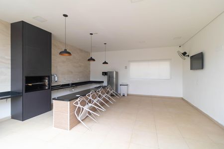 Apartamento à venda com 56m², 2 quartos e 1 vaga Apartamento à venda com 56m², 2 quartos e 1 vagaÁrea comum - Churrasqueira