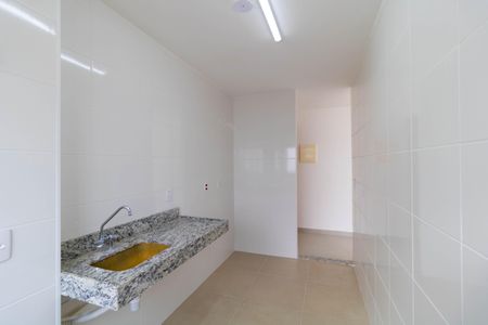 Apartamento à venda com 56m², 2 quartos e 1 vaga Apartamento à venda com 56m², 2 quartos e 1 vagaCozinha