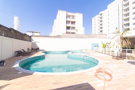 Apartamento à venda com 56m², 2 quartos e 1 vaga Apartamento à venda com 56m², 2 quartos e 1 vagaÁrea comum - Piscina