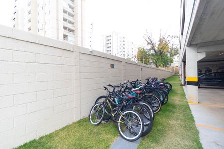 Apartamento à venda com 56m², 2 quartos e 1 vaga Apartamento à venda com 56m², 2 quartos e 1 vagaÁrea comum - Bicicletário