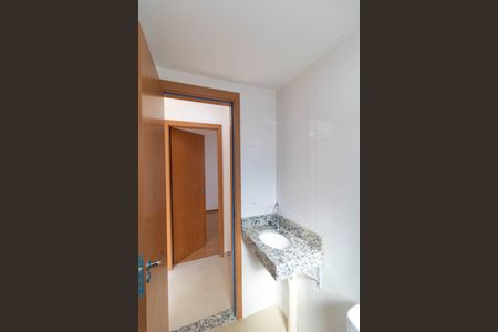 Apartamento à venda com 56m², 2 quartos e 1 vaga Apartamento à venda com 56m², 2 quartos e 1 vagaBanheiro