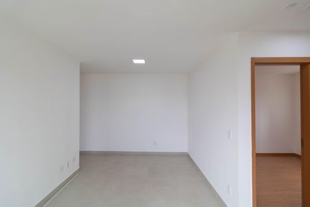 Apartamento à venda com 56m², 2 quartos e 1 vaga Apartamento à venda com 56m², 2 quartos e 1 vagaSala