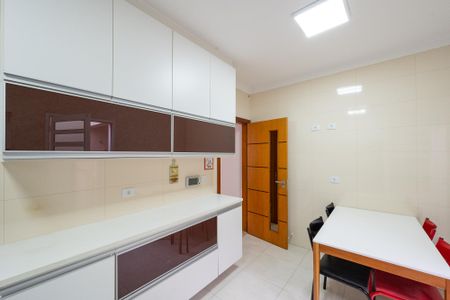 Casa à venda com 95m², 3 quartos e 2 vagasCozinha