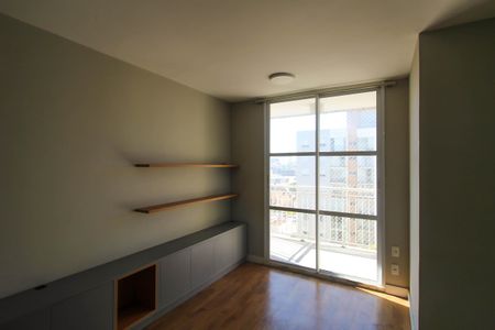 Sala de apartamento à venda com 3 quartos, 60m² em Jardim Angela (zona Leste), São Paulo