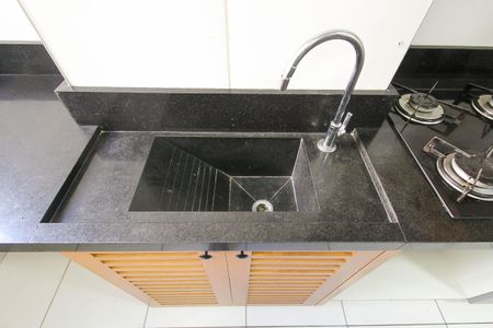 Apartamento à venda com 60m², 3 quartos e 1 vagaÁrea de Serviço