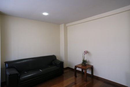 Apartamento para alugar com 100m², 3 quartos e 2 vagasHall