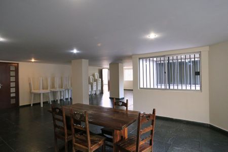 Apartamento para alugar com 100m², 3 quartos e 2 vagasÁrea comum - Salão de festas