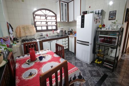 Casa à venda com 90m², 2 quartos e 1 vagaCozinha