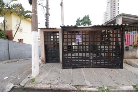 Casa à venda com 90m², 2 quartos e 1 vagaFachada