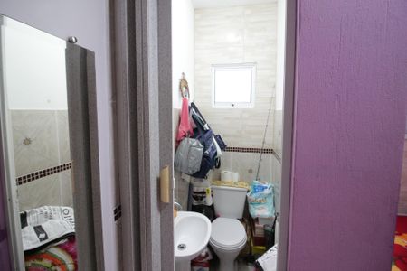 Casa à venda com 90m², 2 quartos e 1 vagaBanheiro da Suíte 1