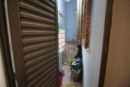 Casa à venda com 90m², 2 quartos e 1 vagaÁrea de Serviço