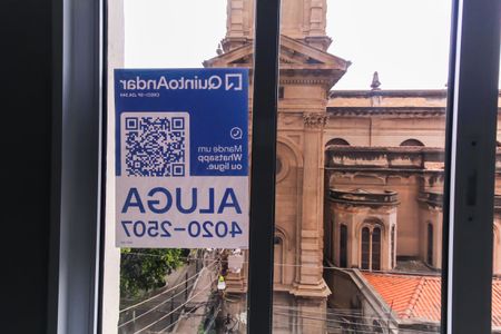 Apartamento para alugar com 80m², 2 quartos e sem vagaFachada