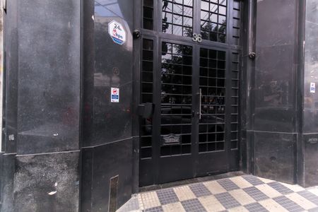 Apartamento para alugar com 80m², 2 quartos e sem vagaFachada