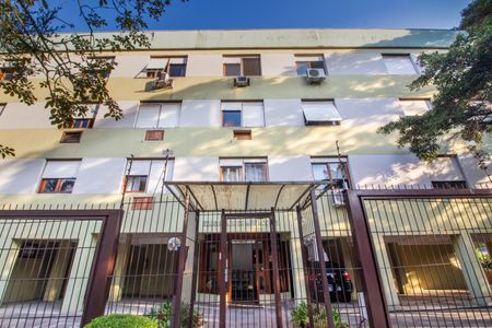 Apartamento para alugar com 56m², 2 quartos e 1 vaga Apartamento para alugar com 56m², 2 quartos e 1 vagaFachada