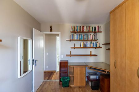 Apartamento à venda com 105m², 3 quartos e 2 vagasQuarto 1