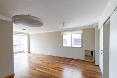 Apartamento à venda com 105m², 3 quartos e 2 vagasSala