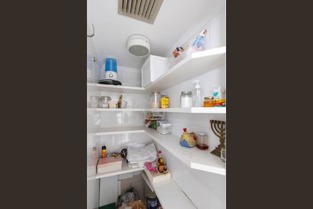 Apartamento à venda com 105m², 3 quartos e 2 vagasDespensa