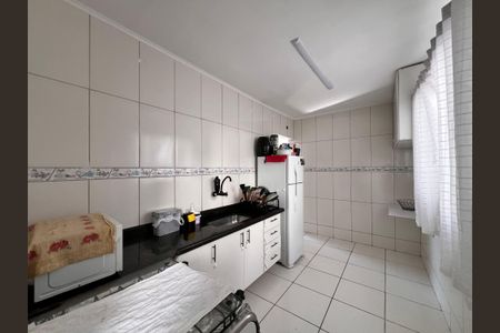 Apartamento à venda com 60m², 2 quartos e 1 vaga Apartamento à venda com 60m², 2 quartos e 1 vagaCozinha