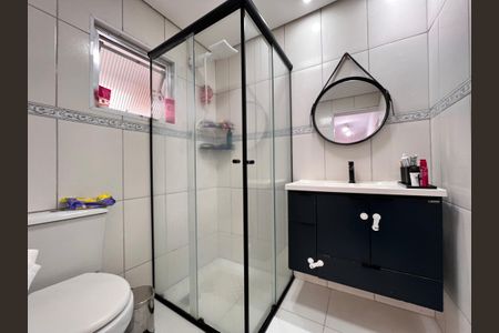 Apartamento à venda com 60m², 2 quartos e 1 vaga Apartamento à venda com 60m², 2 quartos e 1 vagaBanheiro