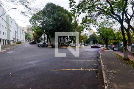 Apartamento à venda com 60m², 2 quartos e 1 vaga Apartamento à venda com 60m², 2 quartos e 1 vagaEstacionamento