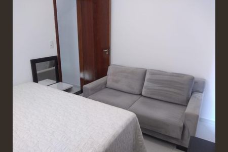 Casa à venda com 2 quartos, 85m² em Vila Carrão, São Paulo