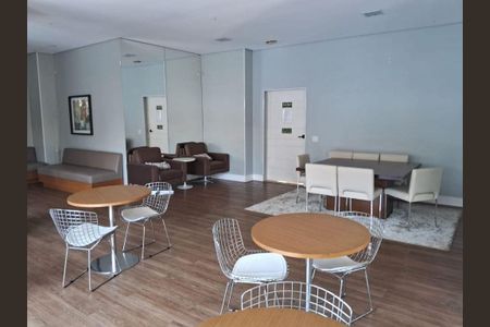 Apartamento à venda com 63m², 2 quartos e 1 vaga