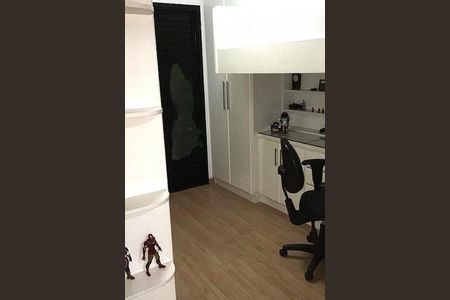 Apartamento à venda com 210m², 4 quartos e 4 vagas