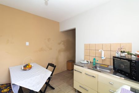Cozinha de casa para alugar com 1 quarto, 20m² em Vila Progresso (zona Leste), São Paulo