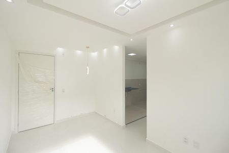 Sala de apartamento para alugar com 2 quartos, 48m² em Campo Grande, Rio de Janeiro