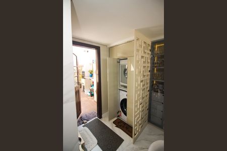 Apartamento à venda com 109m², 3 quartos e 1 vagaÁrea de Serviço