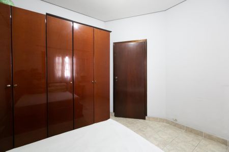 Casa à venda com 120m², 3 quartos e 2 vagasQuarto 3